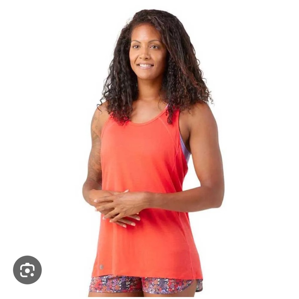 Icebreaker Merino Racer Tank Top in Red size M